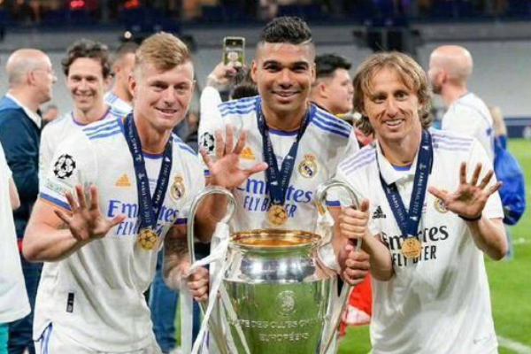 典禮三中場(chǎng)誰(shuí)是核心？