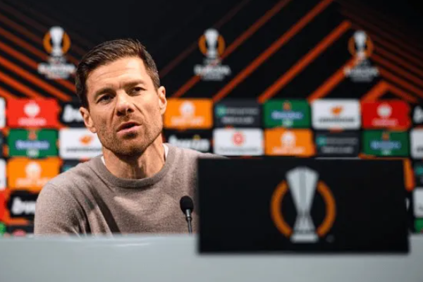 勒沃庫森主帥哈維-阿隆索談淘汰戰(zhàn)勝西漢姆之戰(zhàn)