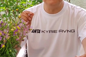 蘇群：詹眉現(xiàn)在只能打2到3節(jié)的好球，若無年輕的持球核心加入，湖人下賽季仍走不遠(yuǎn)